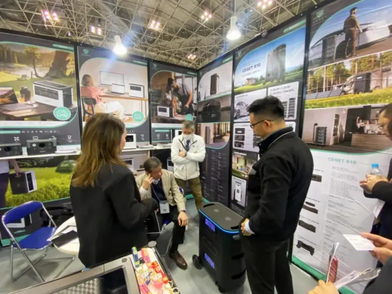 万能储惊艳亮相东京展 长安绿电打响出海第一枪