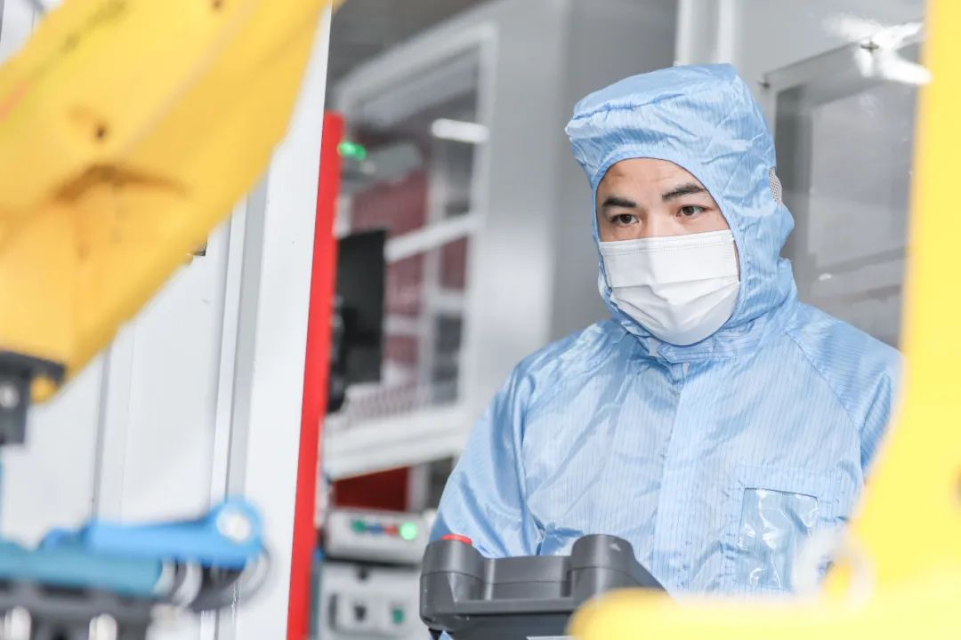 追光者，终将光芒万丈