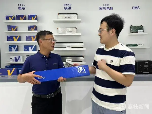 「跨越——江苏独角兽企业瞪羚企业一线调研」蜂巢能源:在动力电池领域“进窄门见微光”
